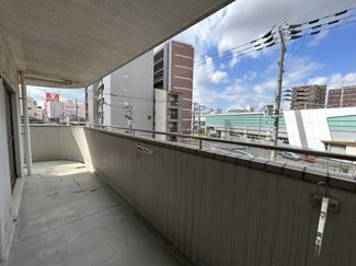 【バルコニー】 | ドムール長居 | 広々としたバルコニーです。