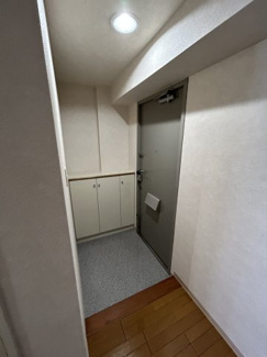 【玄関】 | ドムール長居 | シューズボックスが付いている玄関です！