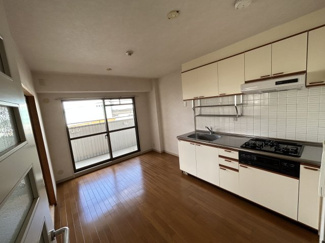 【居間・リビング】 | ドムール長居 | 7畳のDKです！