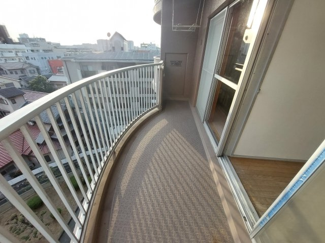 狭山レークハイツ2号館のバルコニー