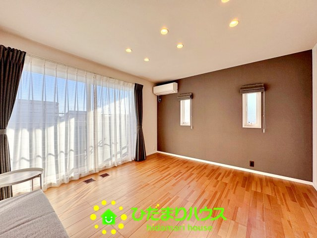 羽生市中岩瀬　中古一戸建て　の寝室