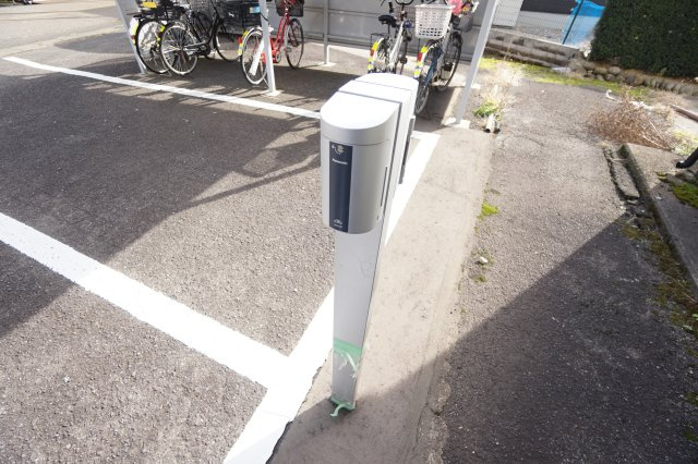 くすのき五番館 の駐車場