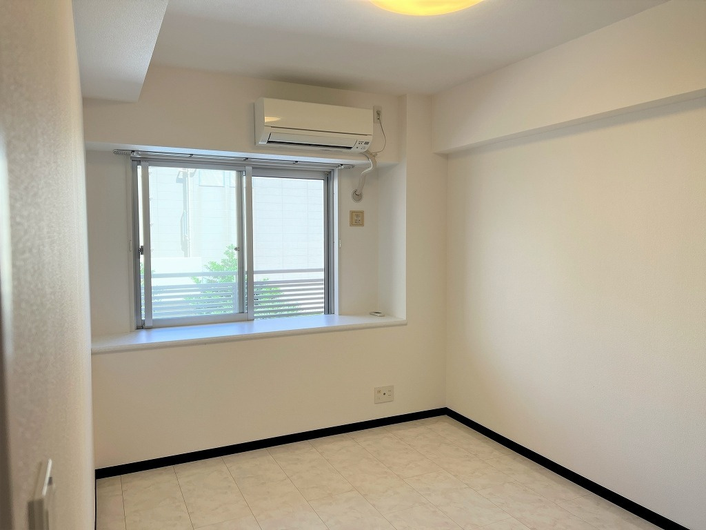 ライオンズ宜野湾マリンシティの居間・リビング