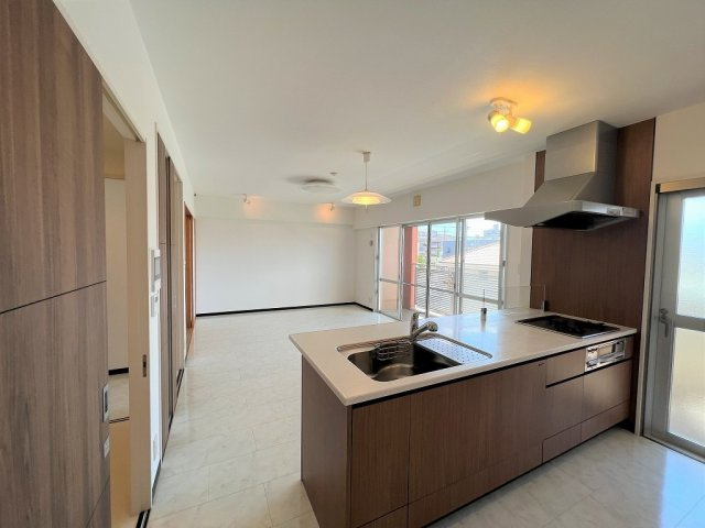 ライオンズ宜野湾マリンシティのキッチン