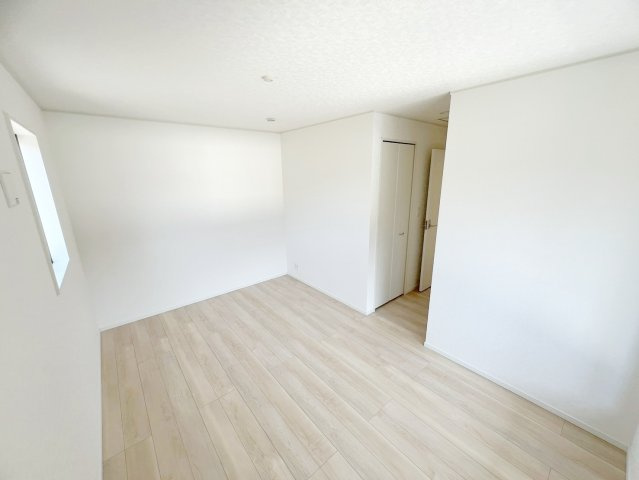 島田市金谷東第9／の洋室