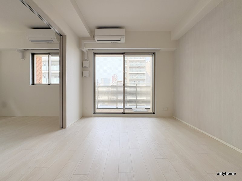 スプランディッド玉造DUE　仲介手数料無料の居間・リビング