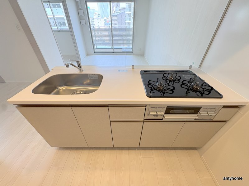 スプランディッド玉造DUE　仲介手数料無料のキッチン