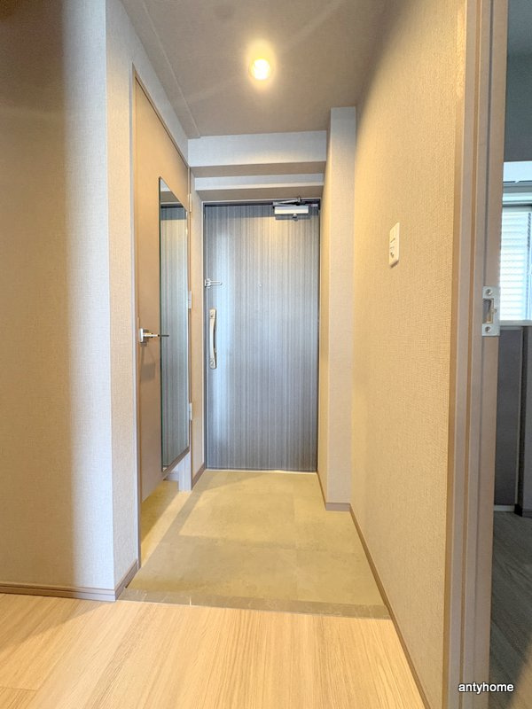 スプランディッド玉造DUE　仲介手数料無料の玄関