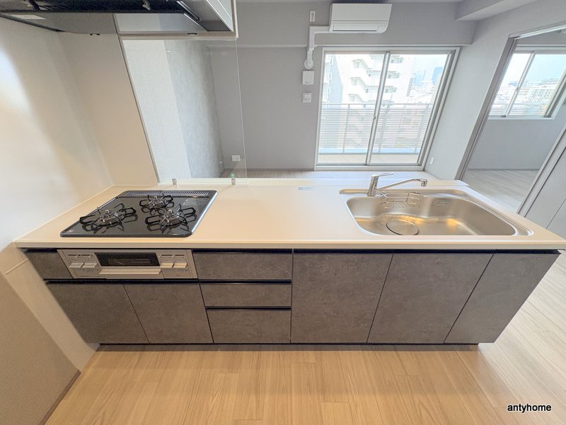 スプランディッド玉造DUE　仲介手数料無料のキッチン