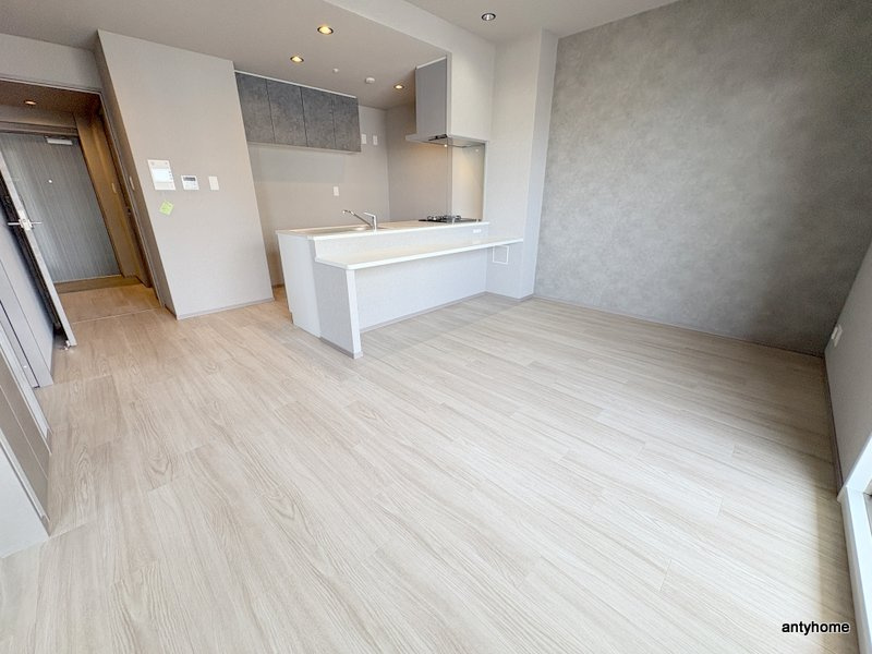 スプランディッド玉造DUE　仲介手数料無料の洋室