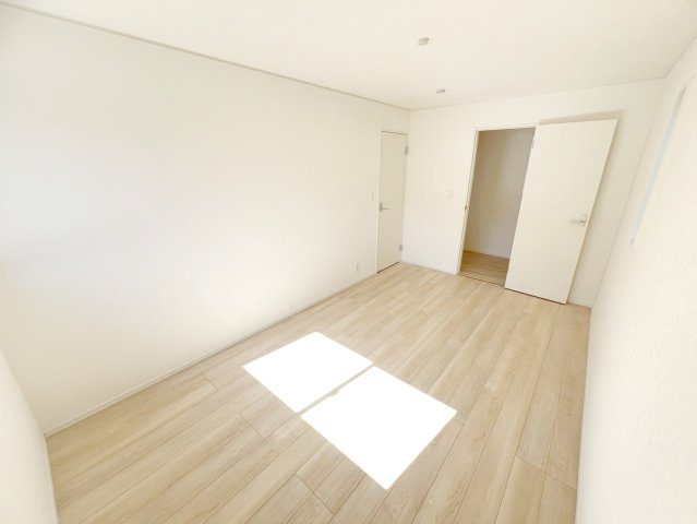 島田市金谷東第9／の洋室