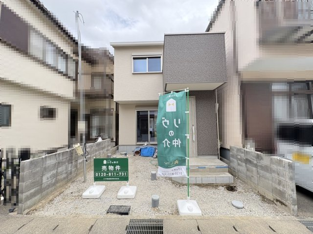 京都府長岡京市久貝2丁目の外観|南向きで日当たり良好！明るく快適な暮らしが叶います♪