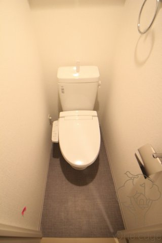 セレニテ新大阪プリエのトイレ