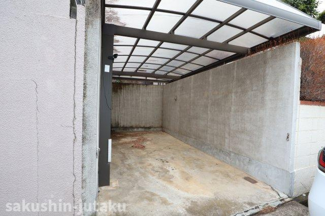 八千代台南２丁目　リーフォーム戸建の駐車場|高さ２ｍ３０㎝　奥行５ｍ５０㎝　幅２ｍ５０㎝