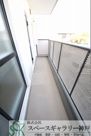 井吹東シティコートのバルコニー|※お部屋により仕様が異なる場合があります。