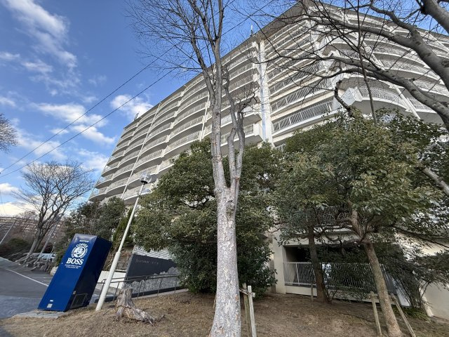 アパルトマン北千里の外観