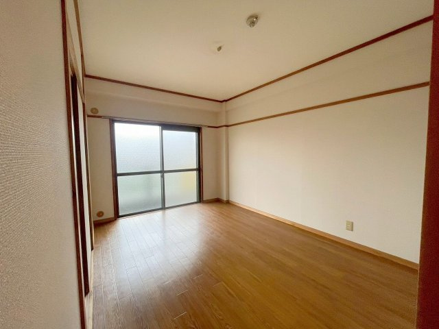 第2中尾ハイツの居間・リビング