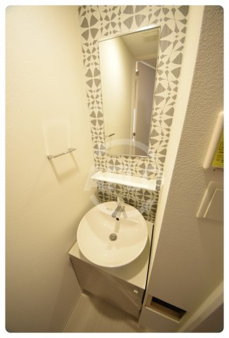 エスリード大阪上本町ブランシュの独立洗面台|エスリード大阪上本町ブランシュ　独立洗面台