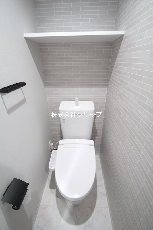 Le'a横濱阪東橋駅前のトイレ