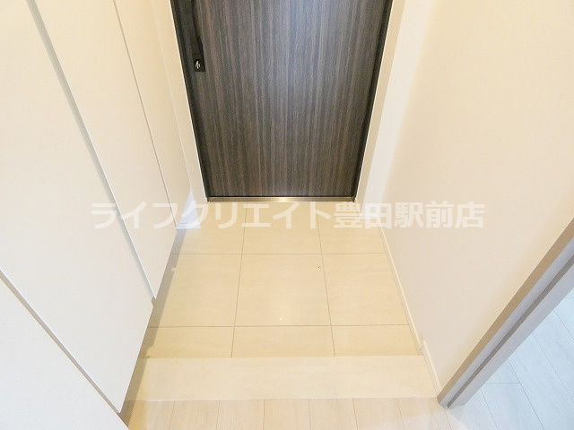 【玄関】 | センチュリー八王子ルミエール