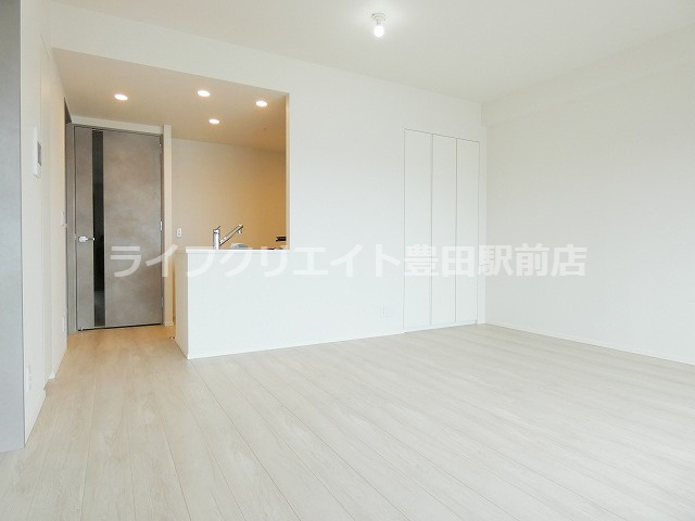 【居間・リビング】 | センチュリー八王子ルミエール