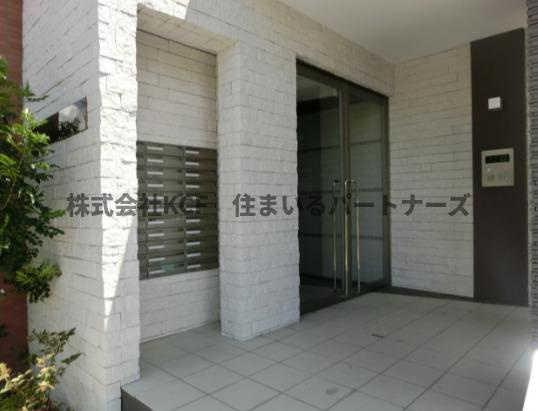 モントーレヒルズ東櫛原のエントランス|建物の内部です