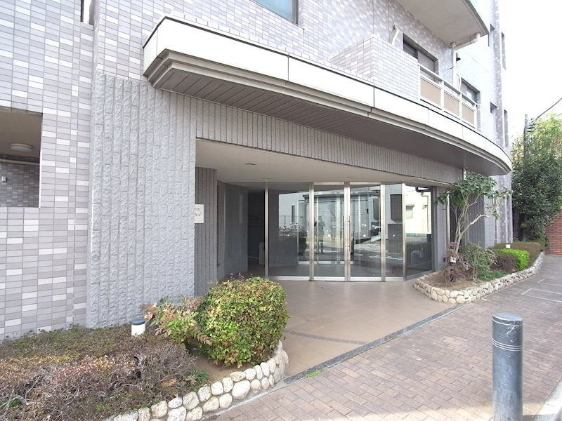 カトレアのエントランス