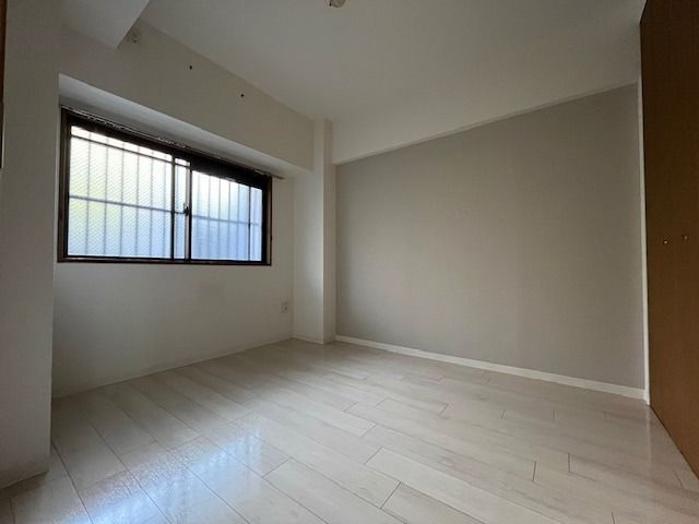 カトレアの内装