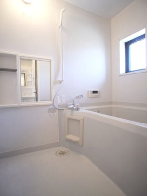 【浴室】 | ラフォーレ・アップルD | 追い焚き機能付きです♪