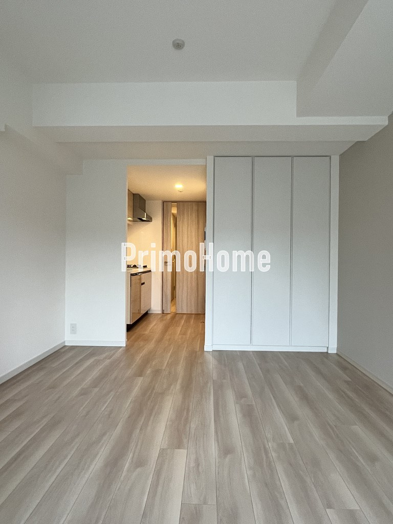 グレイスコート岩本町の洋室