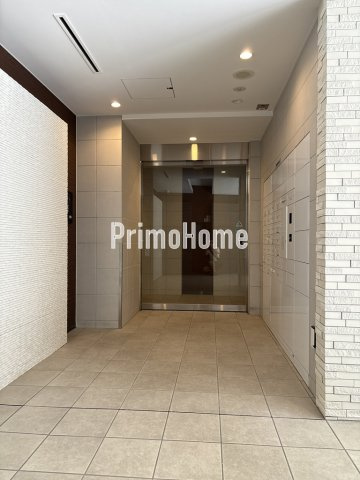 グレイスコート岩本町のロビー