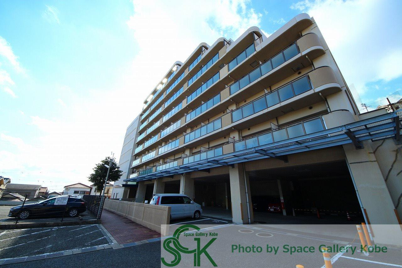 明泉寺シティコートの外観