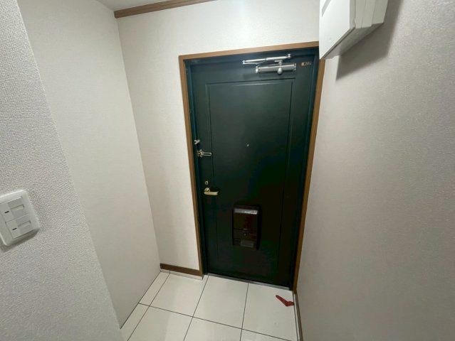 メゾンドカスカード六甲の玄関