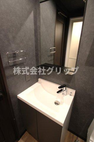 ライオンズマンション伊勢佐木長者町第二の独立洗面台