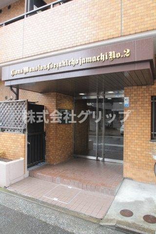 ライオンズマンション伊勢佐木長者町第二のエントランス