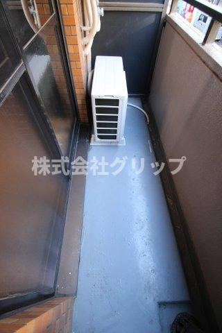 ライオンズマンション伊勢佐木長者町第二のバルコニー