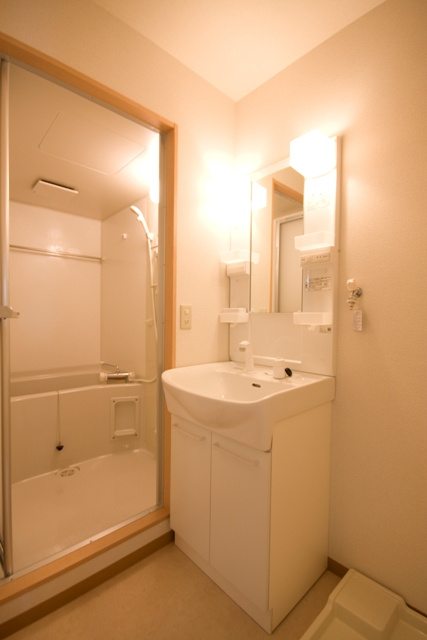 茅ヶ崎市松林２丁目の賃貸マンションの洗面所