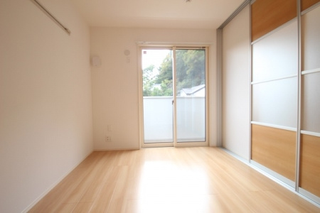 グランメールの寝室|陽当たり良好♪