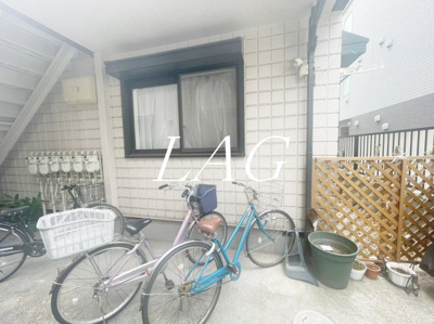 【その他共用部分】 | クローバーハイツ | 駐輪場です。