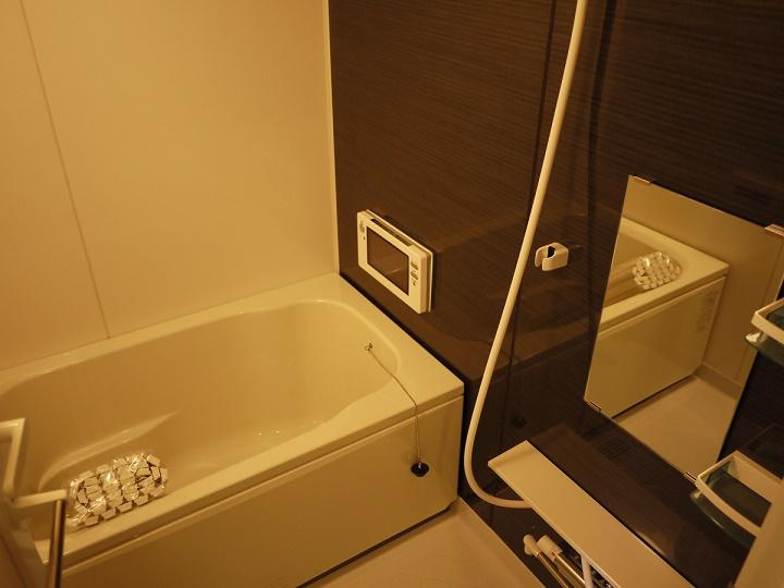 六甲壱番館の浴室