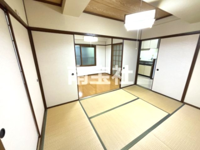 【居間・リビング】