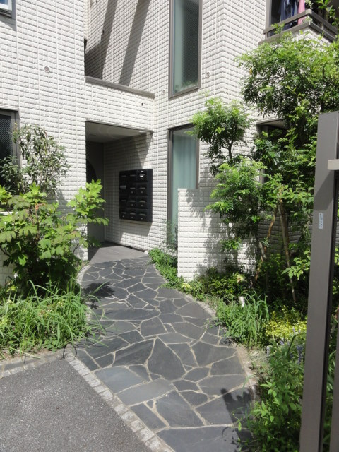 Ｌａ　ｃｏｕｒ　ＨＡＳＵＮＵＭＡ（ラクールハスヌマ）のエントランス