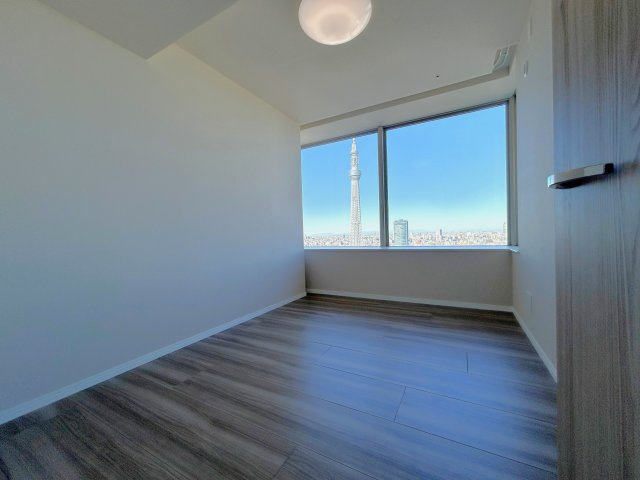 ブリリアタワー東京の洋室