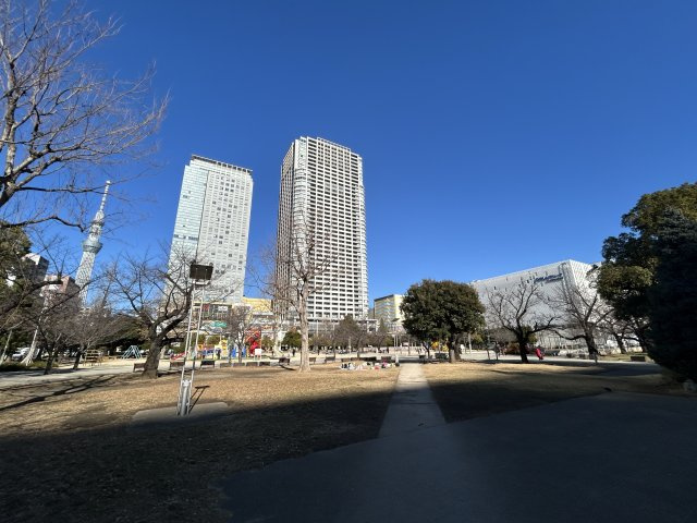 ブリリアタワー東京の周辺