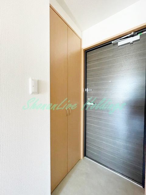 横浜市戸塚区戸塚町の賃貸マンションの玄関|お履き物が多い方にもおすすめ♪