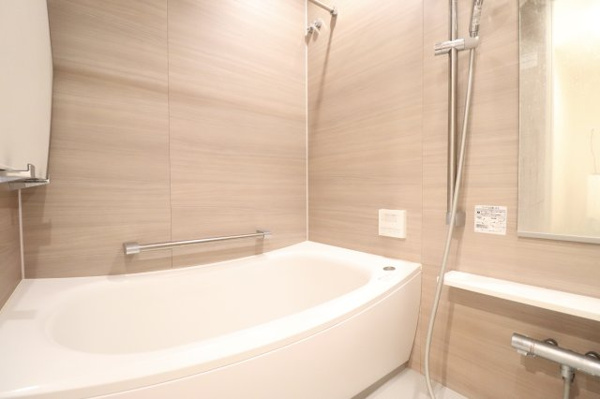 【浴室】 | 【浴室】追い炊き機能完備で快適にお過ごしいただけます☆