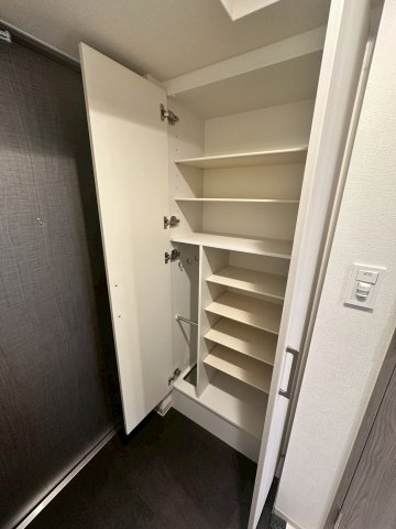 ファステート難波ヴィラントの収納