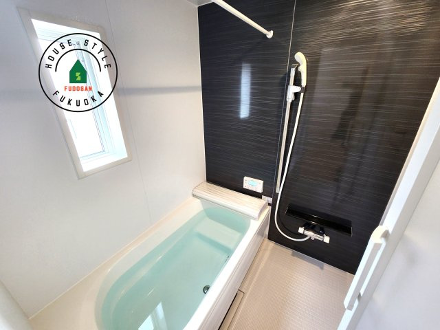 大野城市下大利3丁目第3-3棟（1号棟）の浴室|浴室は一日の疲れを癒す場所だから、家族みんながゆったりできる快適設計。追い炊き機能付きオートバス。安定した温度で、いつでも快適に入浴できます。