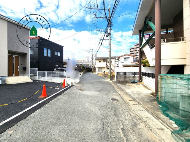 大野城市下大利3丁目第3-3棟（1号棟）の前面道路含む現地写真|前面道路です。
