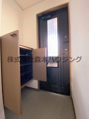 【収納】 | 　コスモコート東 | シューズボックスついてます